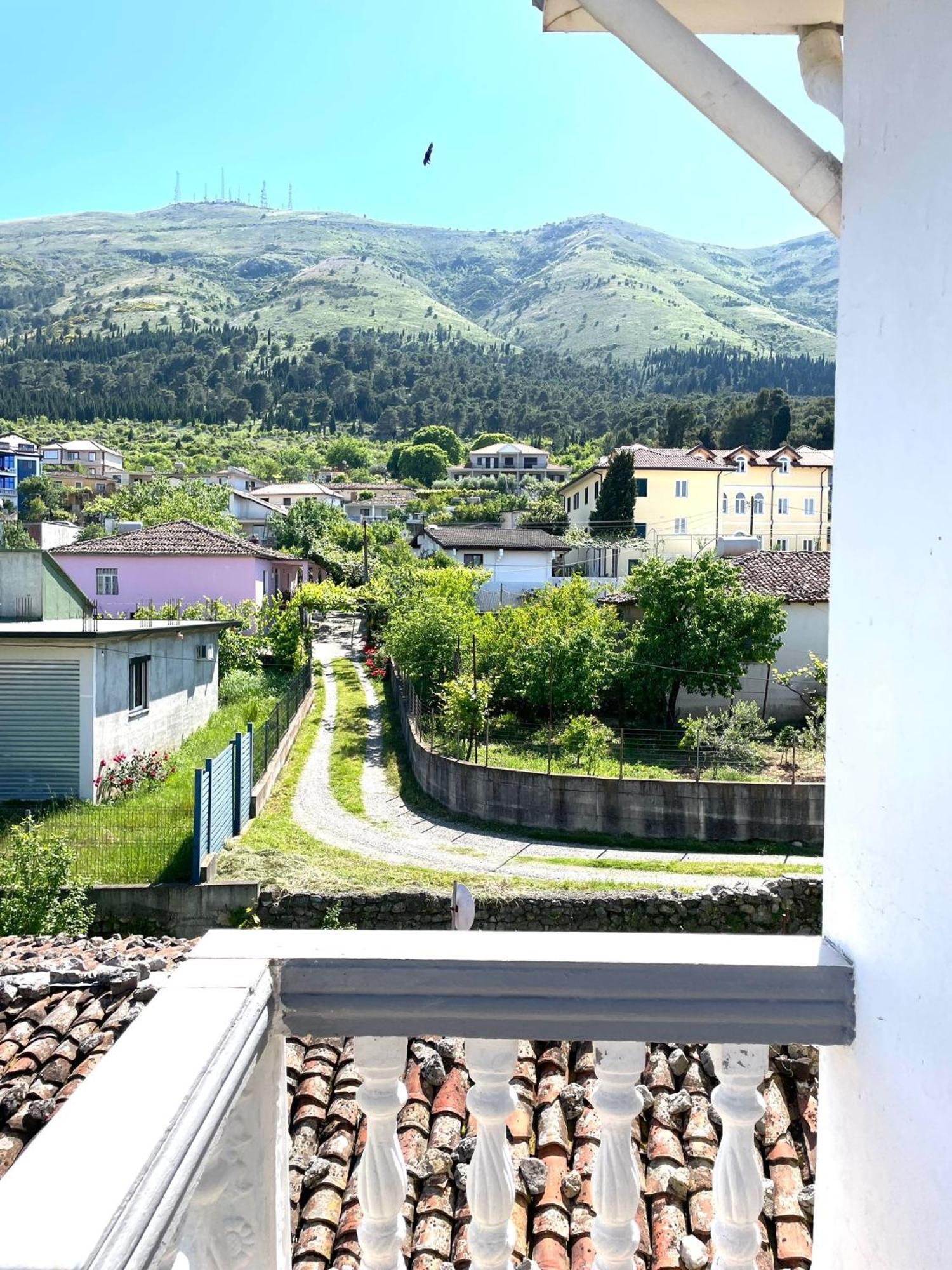 Hotel Riti Shiroka Exterior photo